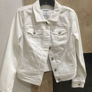 🧥White Jean Jacket🧥
